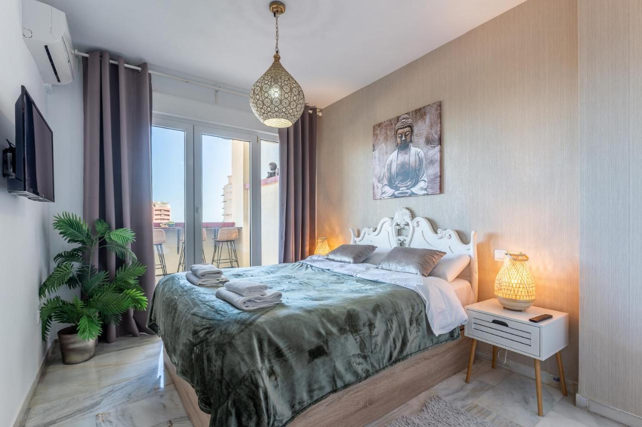 Benalmadena Beachfront Retreat Big Balcony And City Sea Views Leilighet Eksteriør bilde