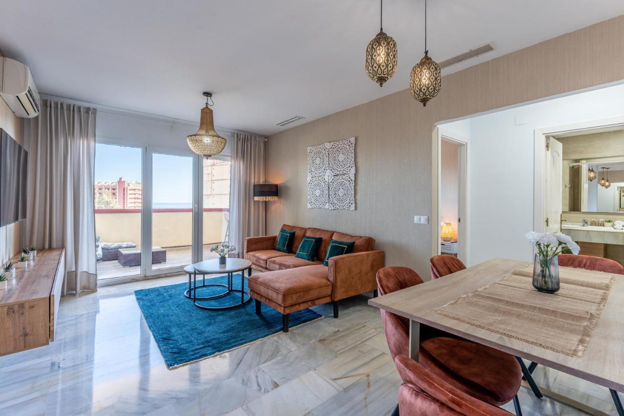 Benalmadena Beachfront Retreat Big Balcony And City Sea Views Leilighet Eksteriør bilde